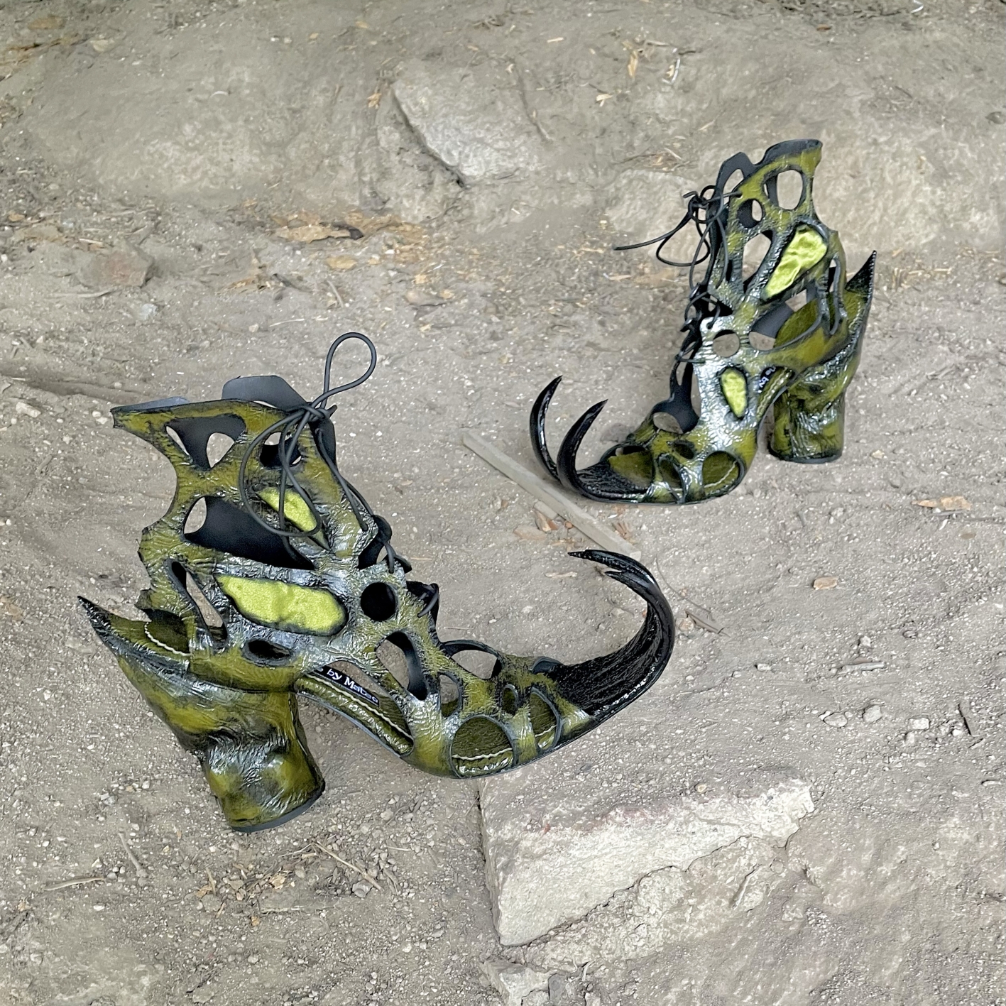Winner Winner - Alien Heels - single winner